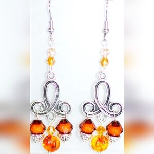 Fleur de Lis dangle earrings ED-15-071
